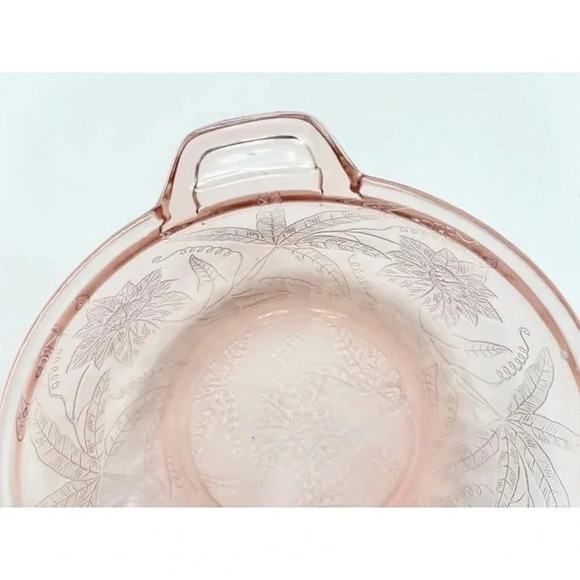Pink Jeannette Depression Glass 1930's Handled Floral Poinsettia Casserole Bowl - Picture 9 of 10